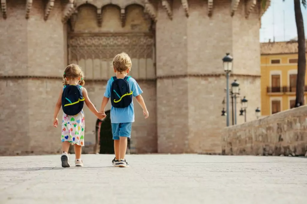 Moving to Valencia with kids