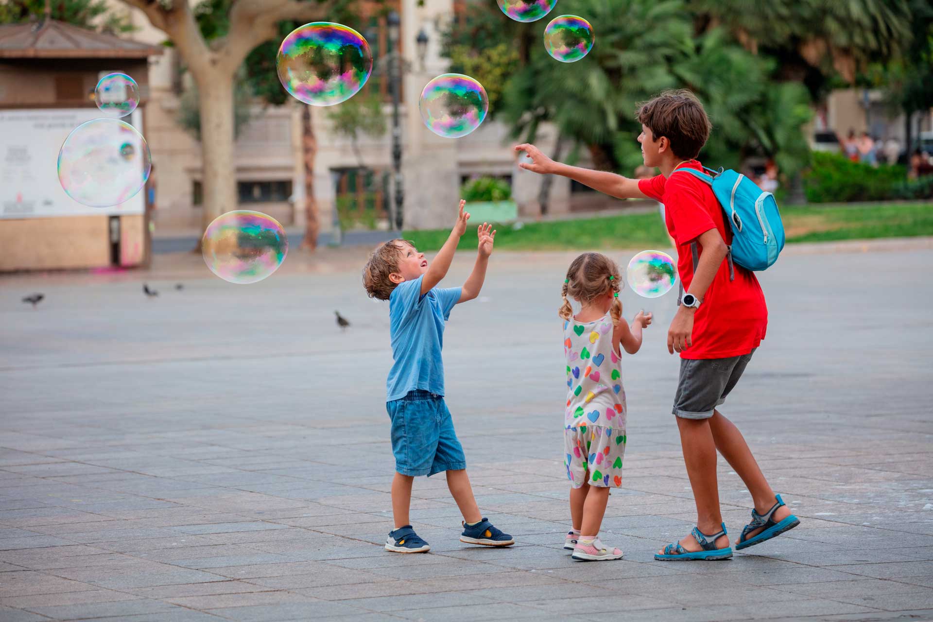Livin'Valencia - Easy Settling in for Families in Valencia
