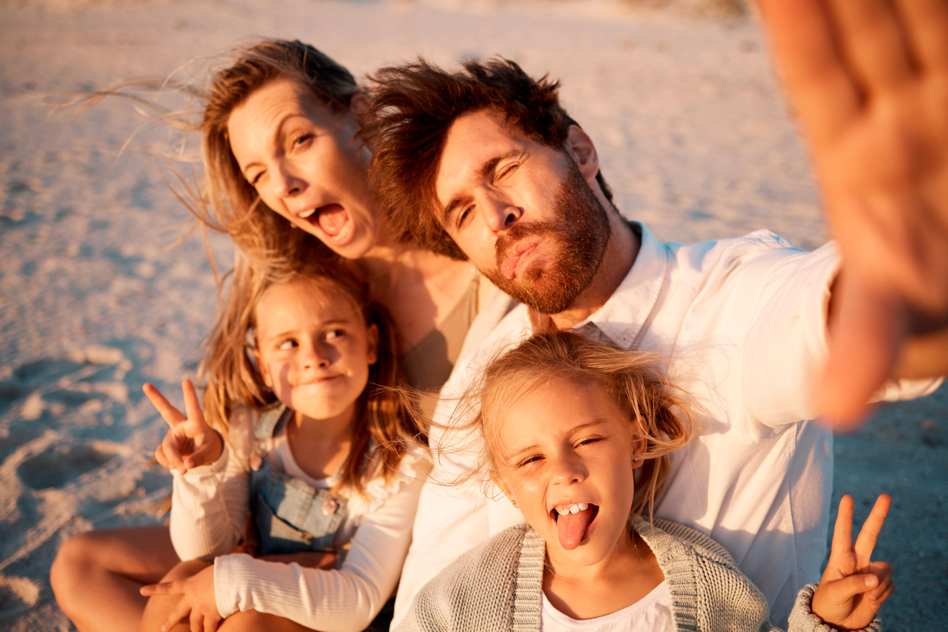 Livin'Valencia - Immigrate to Spain: Centralized Visa and Housing Services