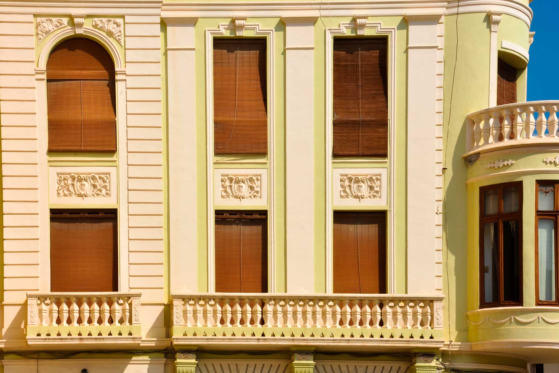 Livin'Valencia - Valencia Heat & Property: How Homes Fight Summer