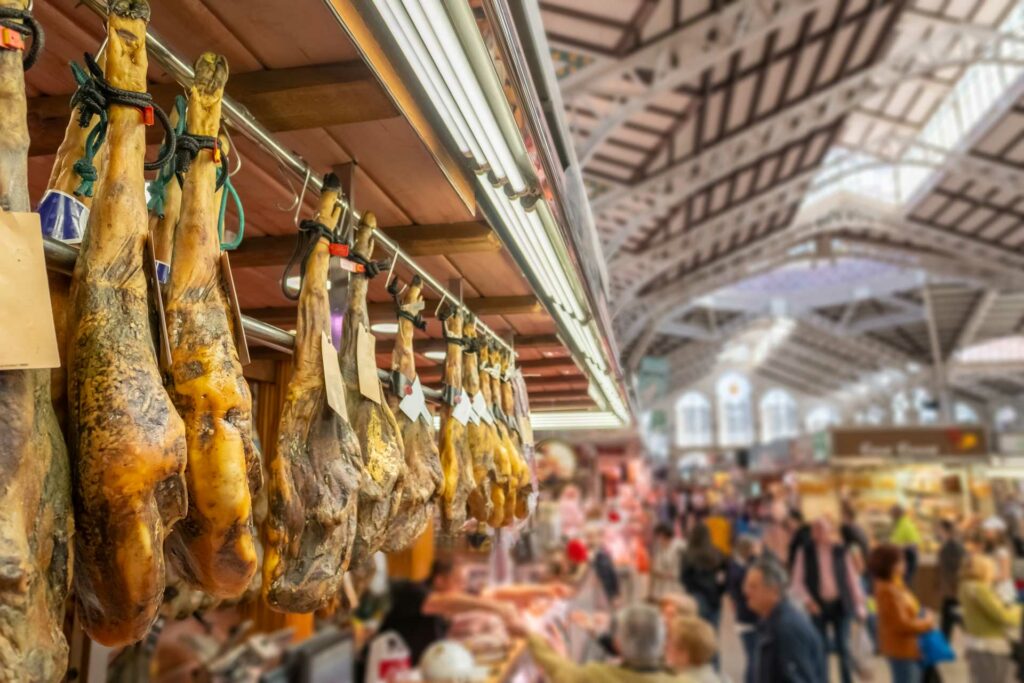 Livin'Valencia - Moving to Valencia: Pros and Cons for Expats and Families